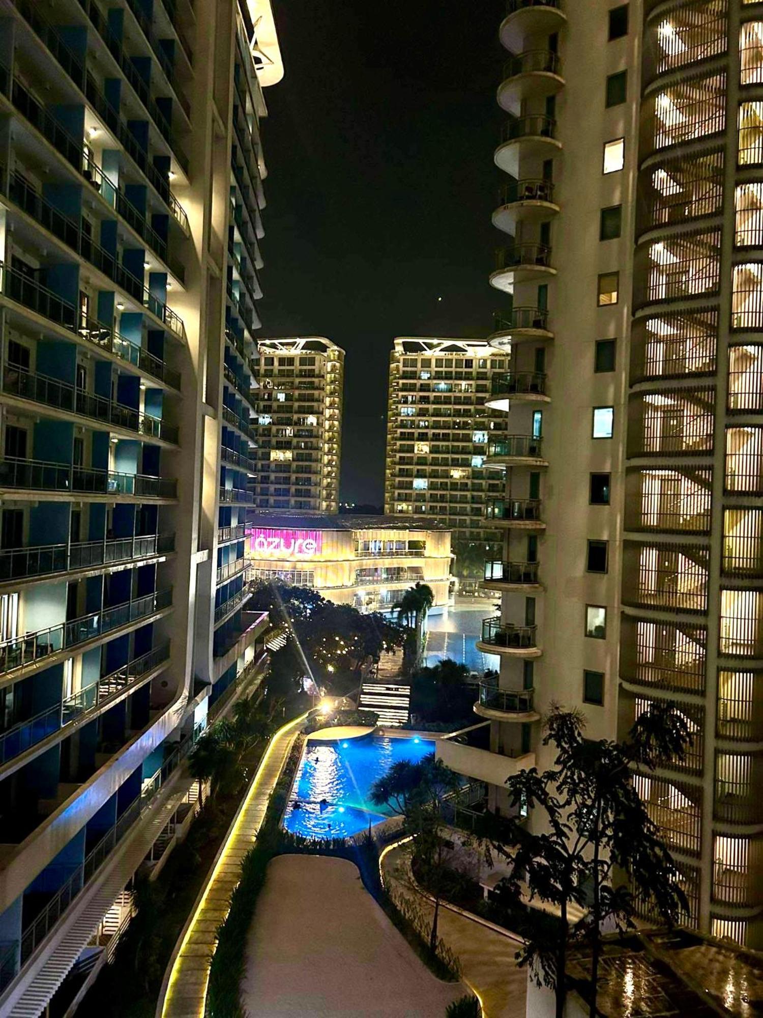 Azure Beach Club Taguig Exterior photo